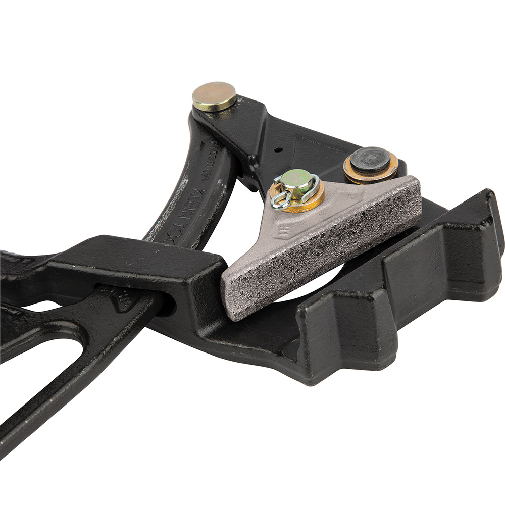 Yarı İzole Havai Hat İletkeni Kapma Aparatı (Geniş Aralıklı)